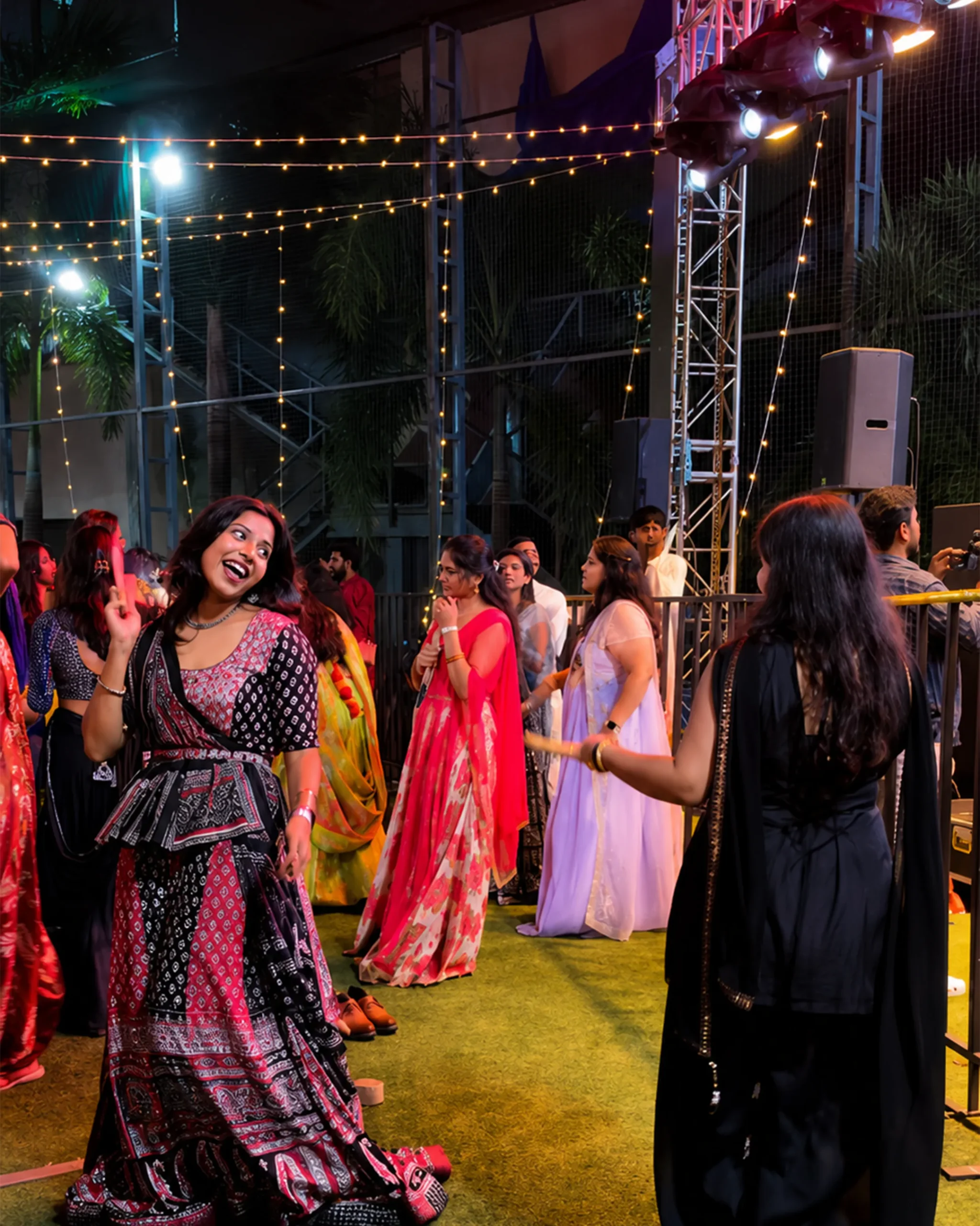 Girls Garba